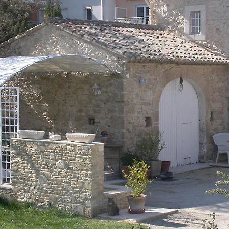 Le Mas Du Chat Bed & Breakfast Cavaillon Exterior foto