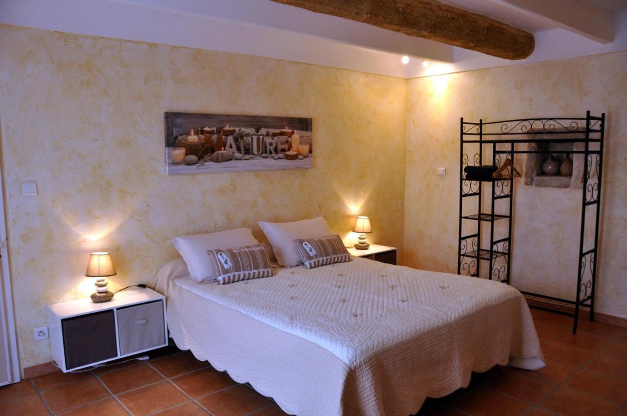 Le Mas Du Chat Bed & Breakfast Cavaillon Exterior foto
