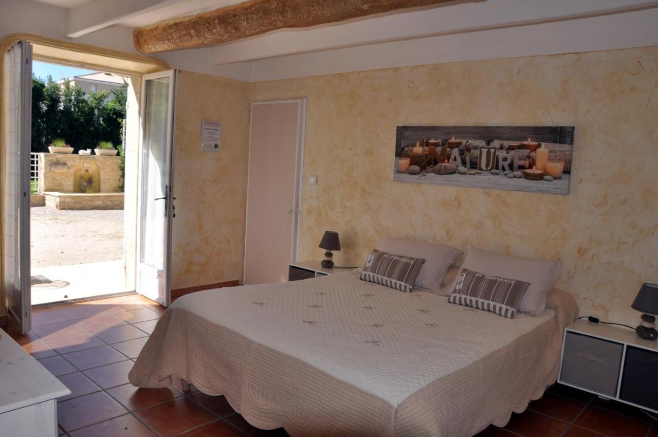 Le Mas Du Chat Bed & Breakfast Cavaillon Exterior foto