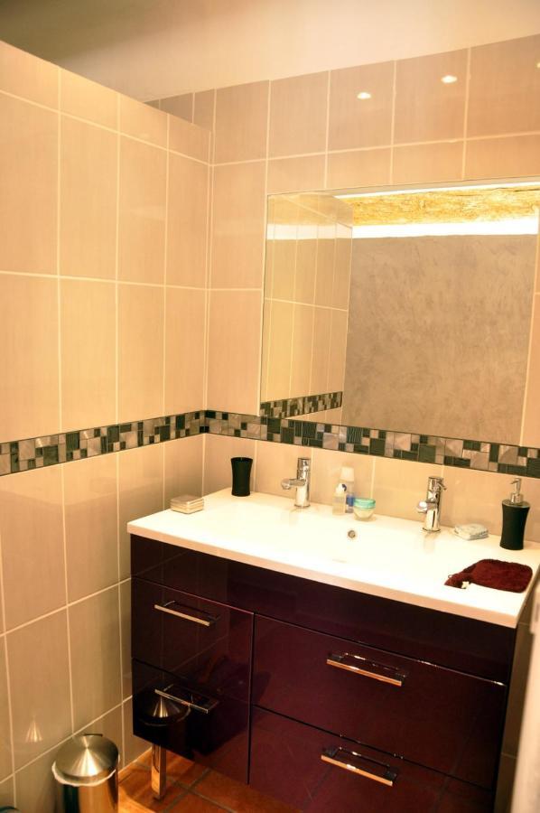 Le Mas Du Chat Bed & Breakfast Cavaillon Exterior foto